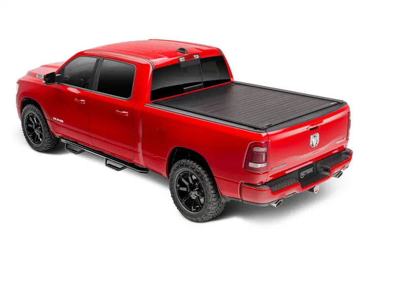 Retraxpro Xr Tonneau Cover – Retractable Hard Shell For 2019–2022 Silverado/Sierra (Excludes Carbonpro Bed) 1